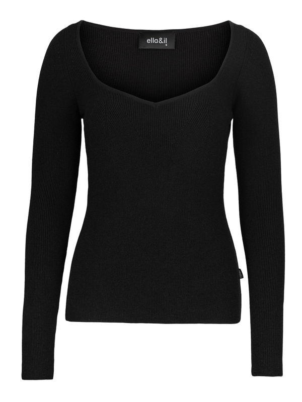 malin henley sweater set
