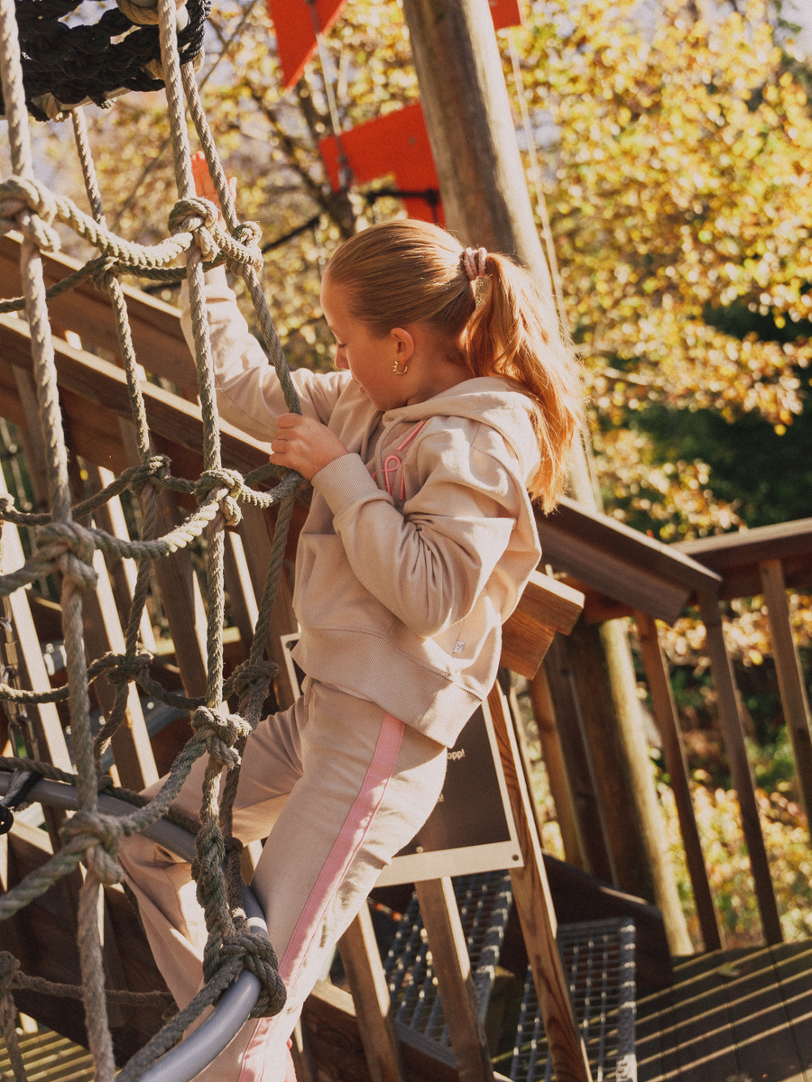 KIDS Tara hooded Sweater
