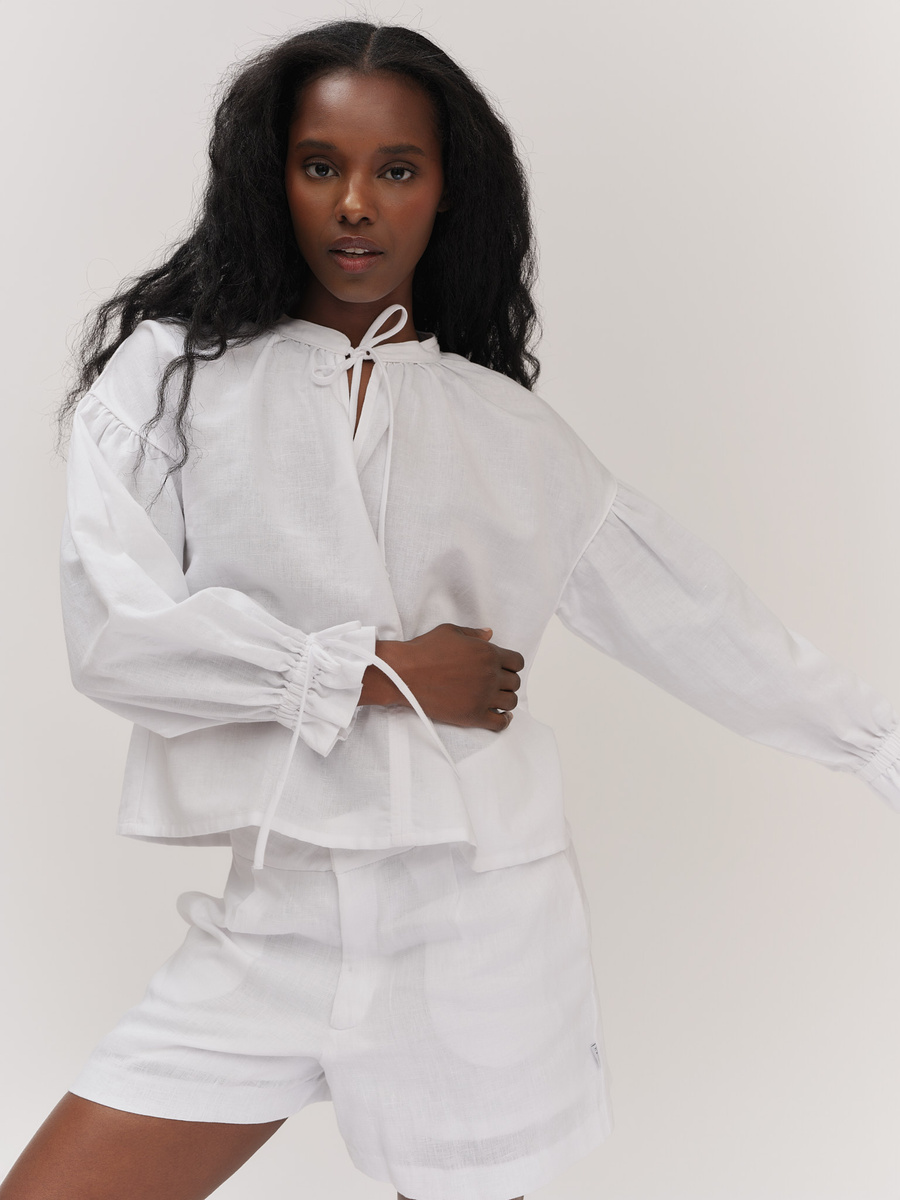 Freya Solid Linen Shorts