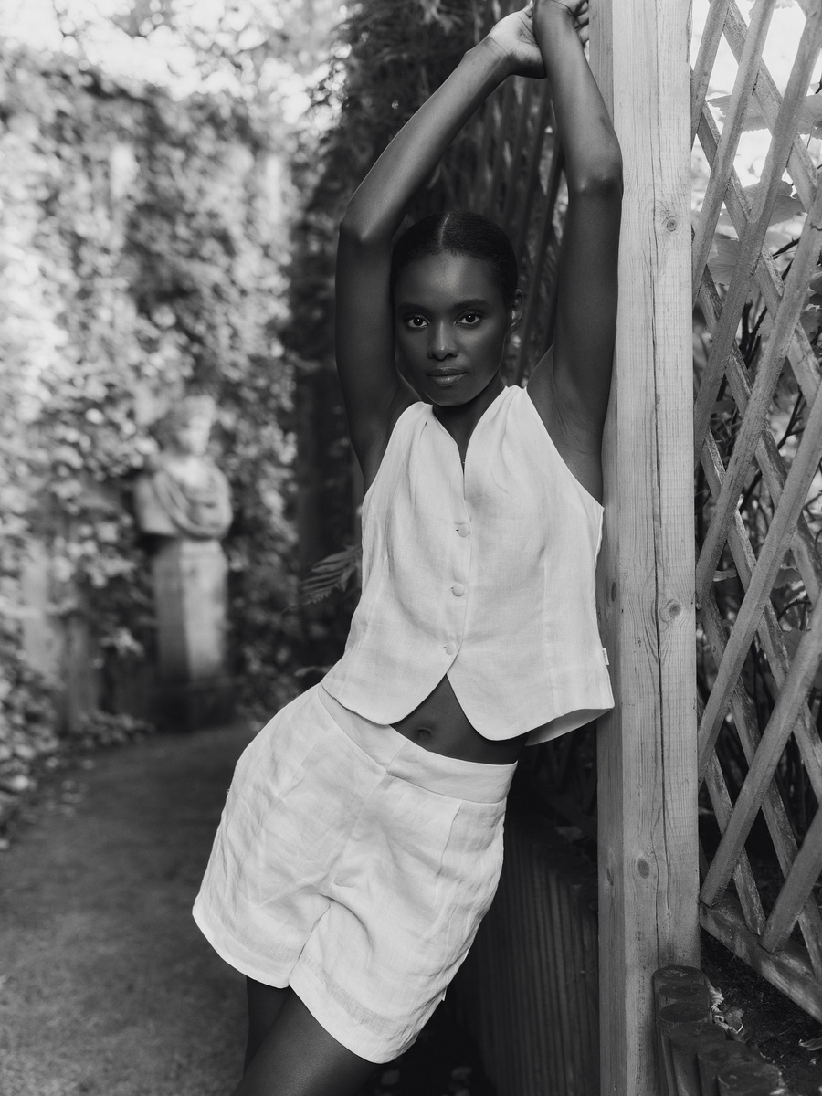 Freya Solid Linen Shorts