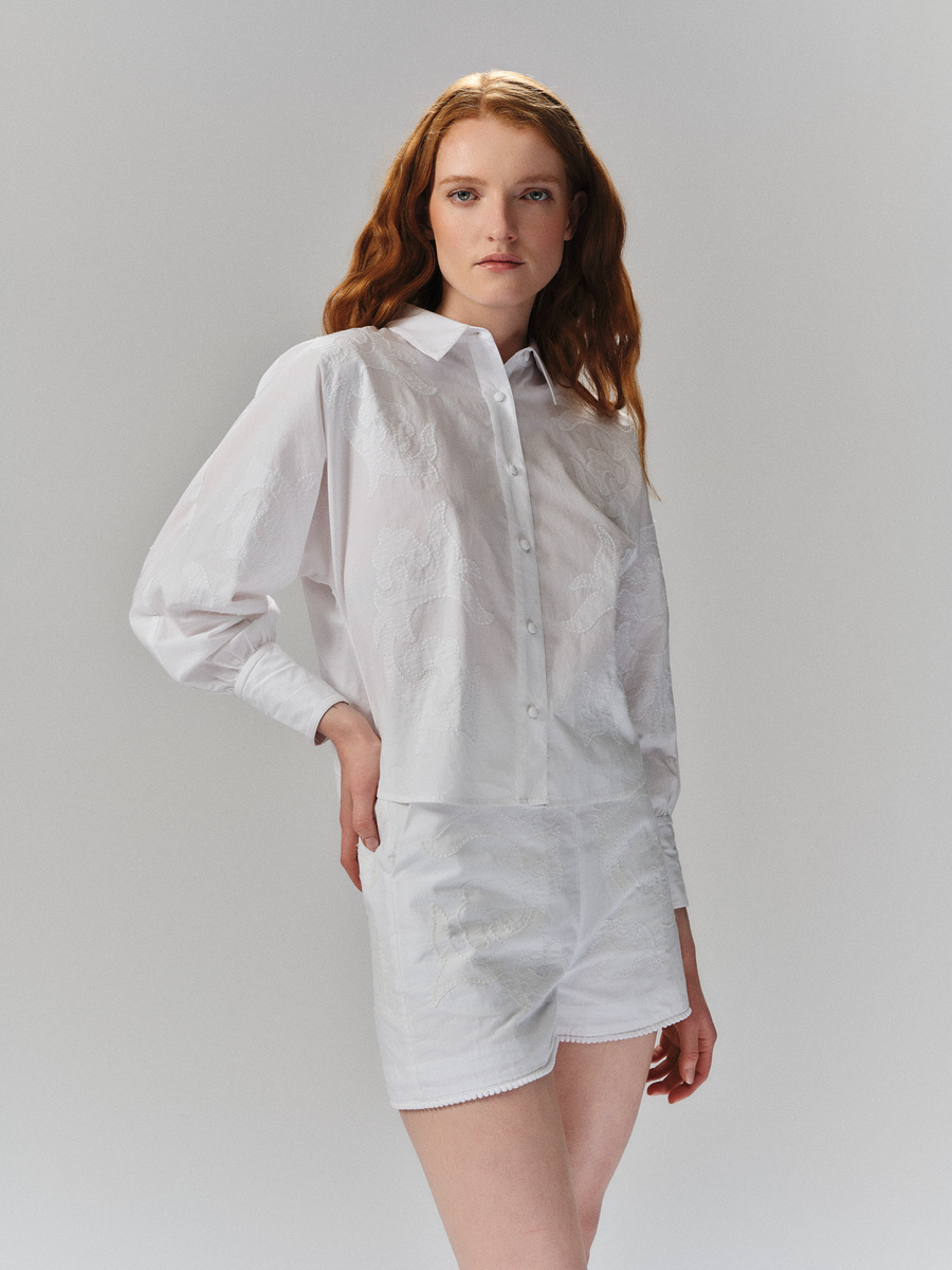 Leila Embroidery Shorts