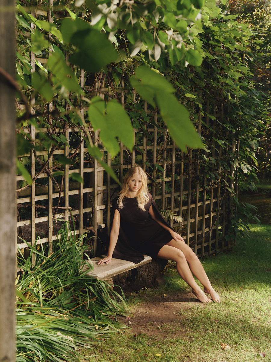 Lene Anniversary Dress