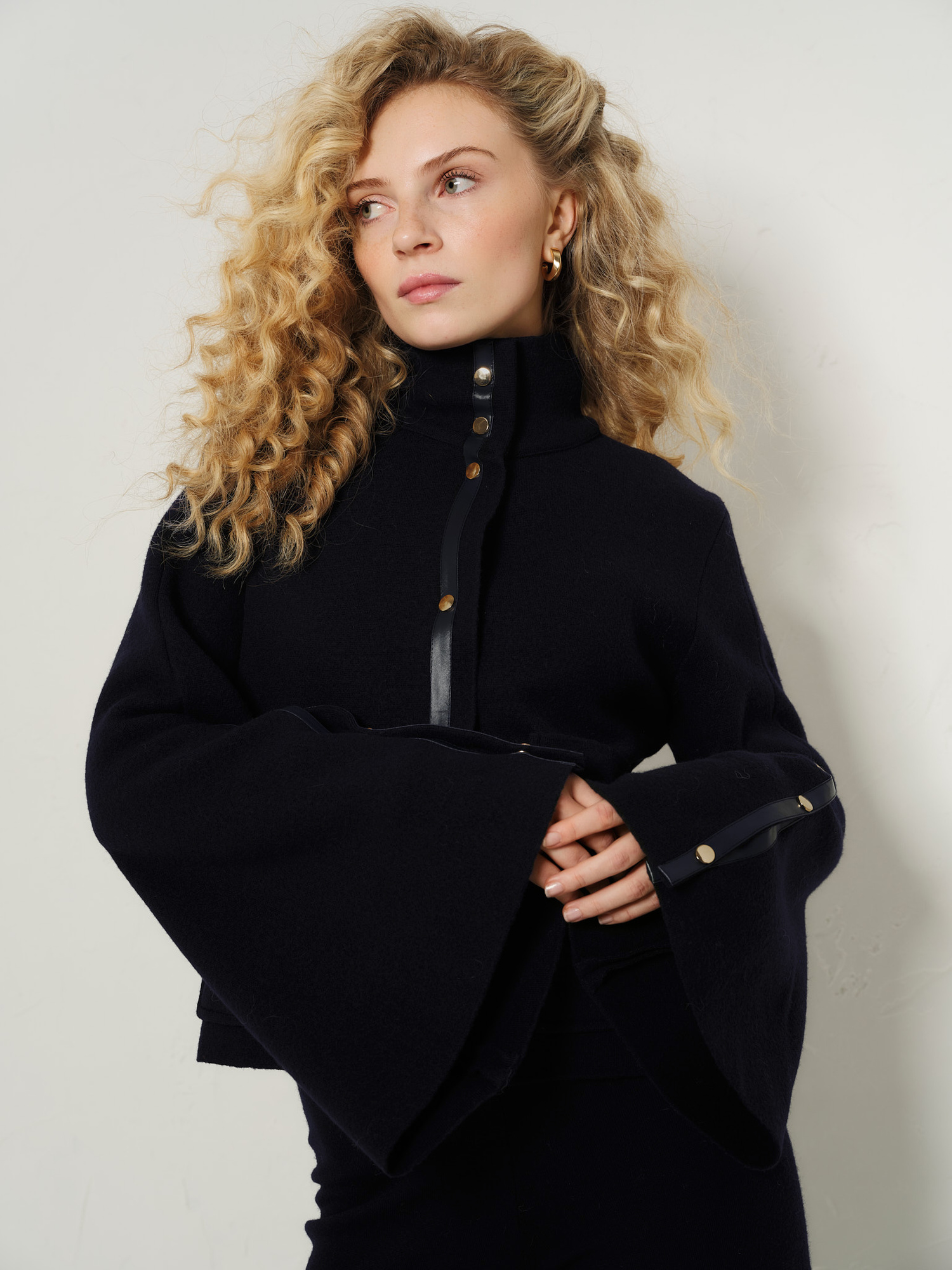 Enola Merino Jacket - wide-sleeve merino outer layer
