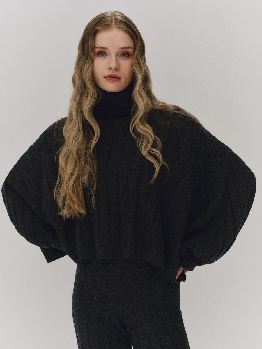 Mona Wool Poncho