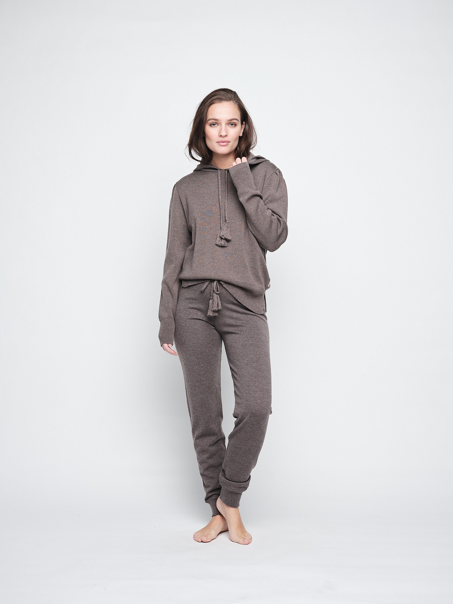 Mika merino hood